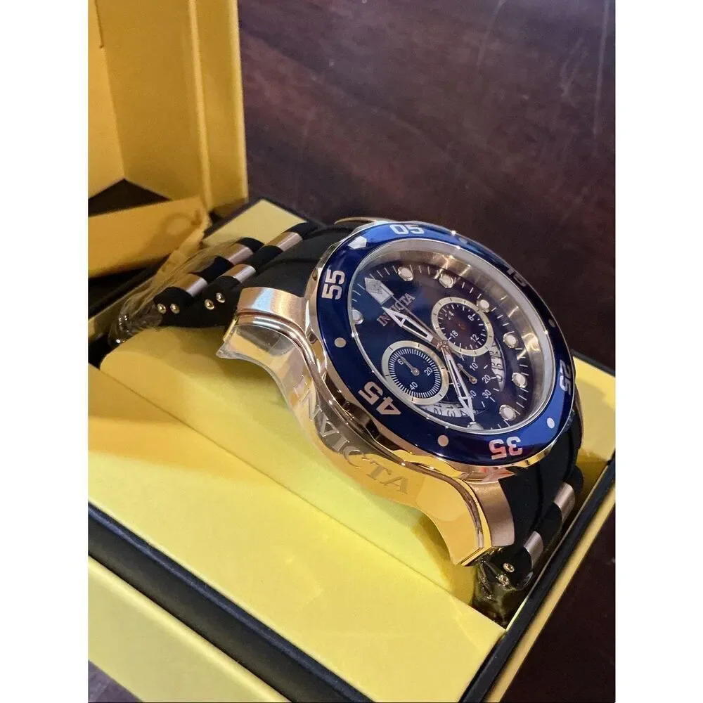 Invicta Pro Diver SCUBA Men’s Watch with Black Silicone Strap 48 mm 6983